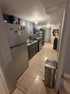 144 Grant Avenue, Brooklyn, Nueva York 11208, Estados Unidos