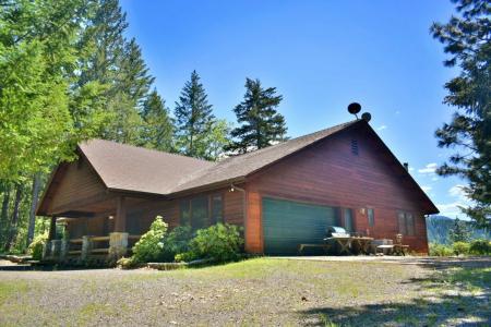 7419 Holland Corner Road, Cave Junction, Орегон 97523, Соединенные Штаты