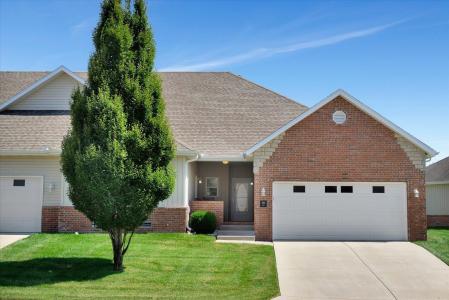 1362 N Sandy Creek Circle 4, Nixa, Missouri 65714, USA