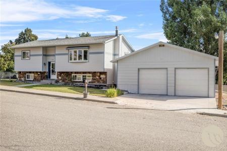 1106 W 12th Street, Laurel, 蒙大拿州 59044, 美国