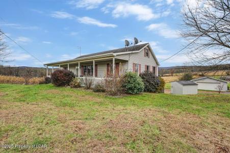 69 Old St Johns Lane, Drums, Pensilvania 18222, Estados Unidos