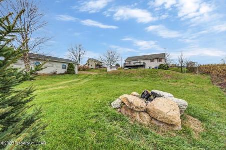 69 Old St Johns Lane, Drums, Pensilvania 18222, Estados Unidos