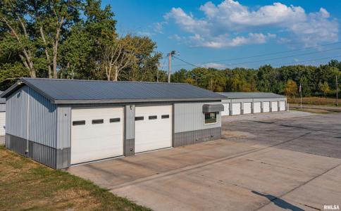 2801 & 2803 Veterans Memorial Drive, Mt Vernon, Illinois 62864