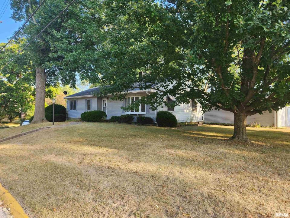 239 W FISK Street, Macomb, イリノイ 61455, アメリカ合衆国