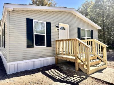 115 Middle Road, Greentown, Pennsylvania 18426