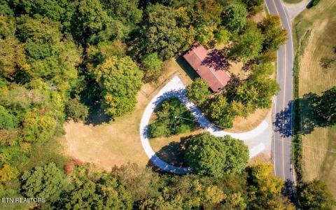 566 Old Spencer Rd. - 28 Acres, Pikeville, טנסי 37367, ארצות הברית של אמריקה 