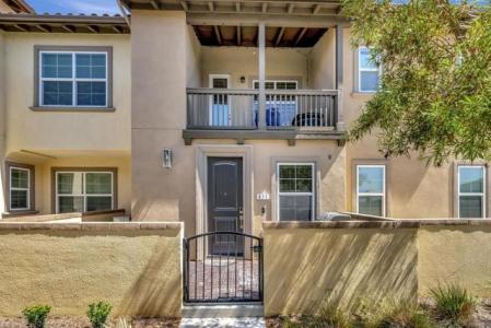 877 Blackstone Dr, San Marcos, California 92078, USA