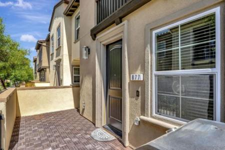 877 Blackstone Dr, San Marcos, California 92078