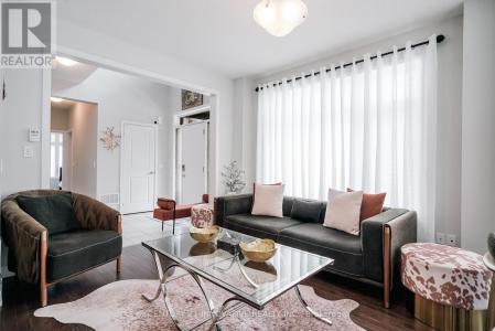 1076 THOMPSON DRIVE, Oshawa (kedron), 安大略省 L1L 0V5, 加拿大