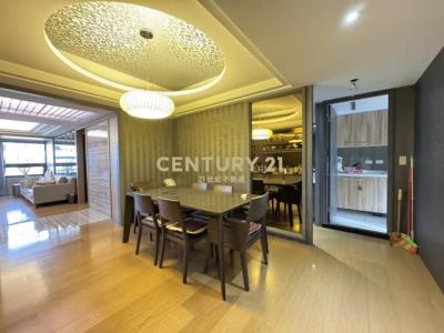 忠誠路二段, Shilin Dist., 台北 111, 台湾