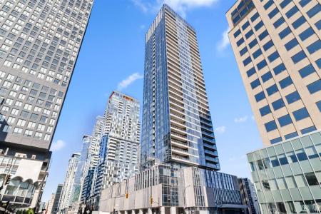 1500 Boul. René-Lévesque O., Montréal (Ville-Marie), Quebec H3G 1T6, Canada