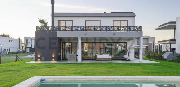 Los Robles 5901 , Ezeiza, GBA Sur 1803, アルゼンチン