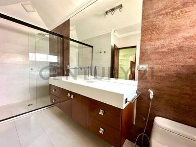 BARRIO LAS PALMAS CALLE PUERTO BUSCH , Oeste, Santa Cruz 00001, Bolivia