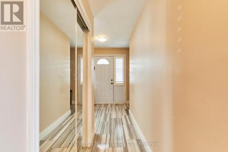 1349 SOMERVILLE STREET NORTH, Oshawa (taunton), 安大略省 L1G 4L3, 加拿大