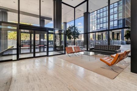 3  Rue Westmount-Square, Westmount, 魁北克省 H3Z 2S5, 加拿大