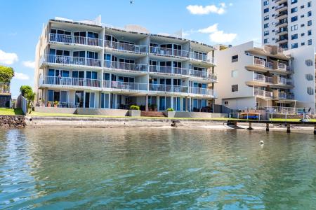 1/140 Duporth Avenue, Maroochydore, QLD 4558, Австралия