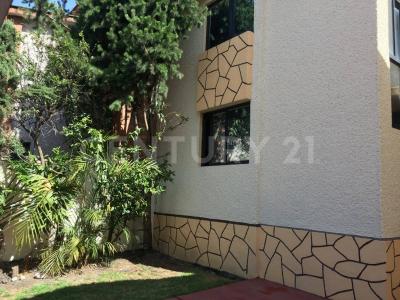 11173 Camino del Jardin ,, Atizapán De Zaragoza, Штат Мехико 52998, Мексика