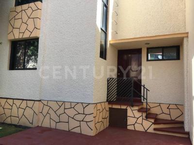 11173 Camino del Jardin ,, Atizapán De Zaragoza, Штат Мехико 52998, Мексика