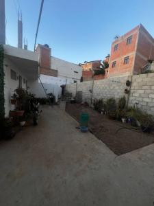 calle costa rica 102, Sucre, Chuquisaca 00001, Bolivia