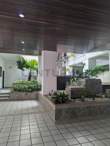 Los Samanes Residencias La Loma, Caracas, Miranda 1080, Venezuela