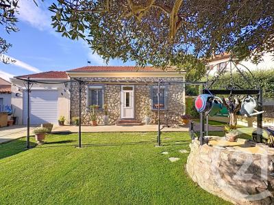 Arles, Provence-Alpes-Côte D'Azur 13200, Francia