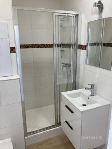 19, Adelova, Plzeň, Plzeň-město 30100, チェコ共和国