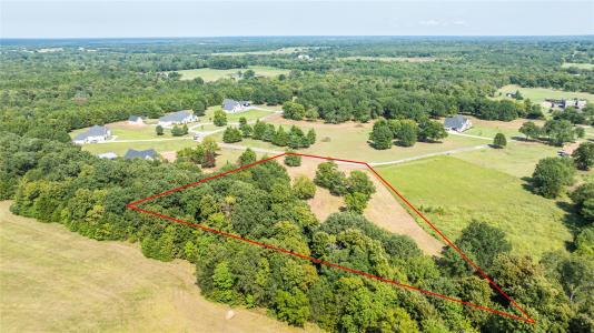 Lot 5 The Cascades, Paris, Texas 75462