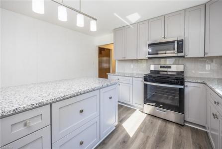 160 Poinciana St., Newport, Ohio 45768