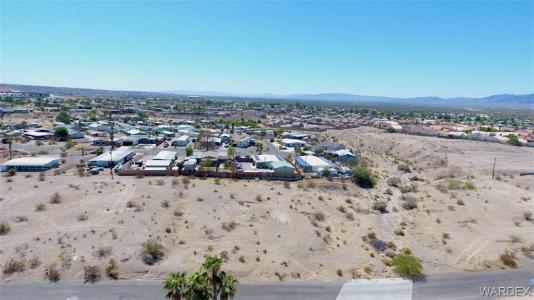 1330 Navajo Drive, Bullhead City, Arizona 86442