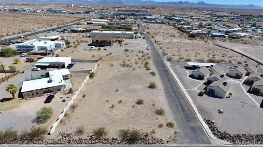 1205 Navajo Drive, Bullhead City, 亚利桑纳州 86442, 美国