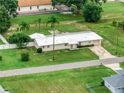 1708 Elf Drive, Sebring, Florida 33875, USA