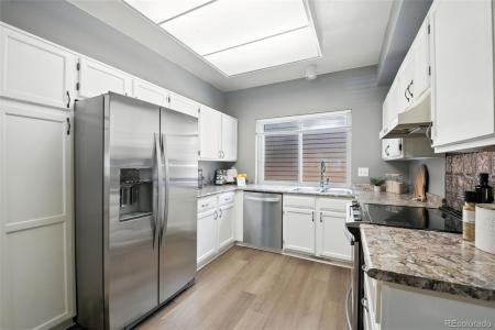 5555 E Briarwood Avenue, 706, Centennial, Kolorado 80122, USA