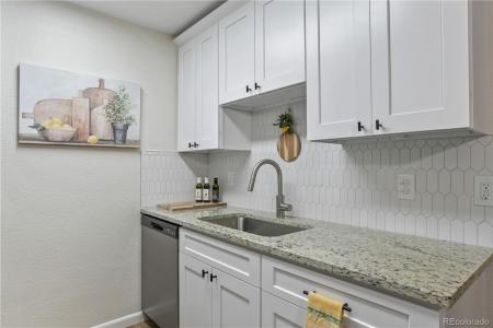 1200 Golden Circle, 404, Golden, Colorado 80401, Stati Uniti