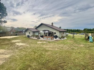 49374 Laura Drive, Hannibal, 密蘇里州 63401, 美國