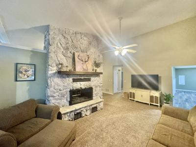 49374 Laura Drive, Hannibal, 密蘇里州 63401, 美國