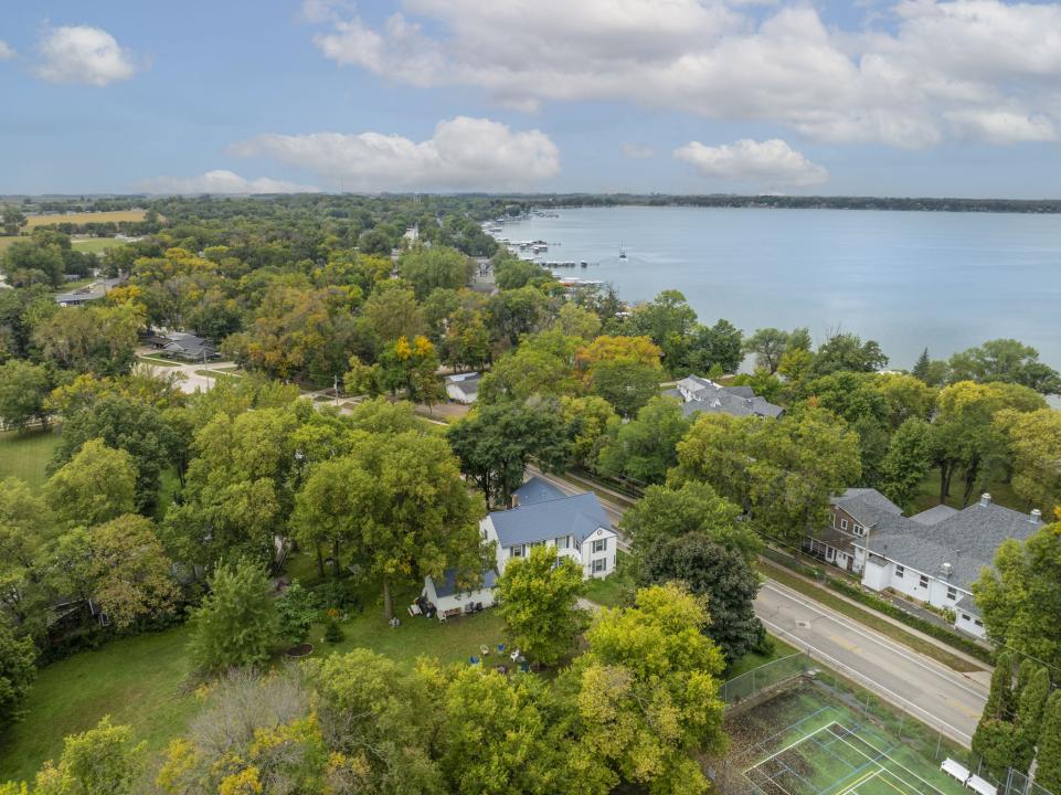 1100 S Shore Dr, Clear Lake, Iowa 50428, États-Unis