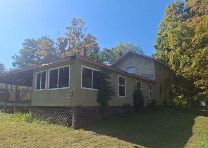 83 E. Chautauqua Street, Mayville, New York 14757, États-Unis