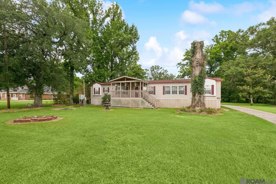 1210 E La Hwy 30, Gonzales, Louisiana 70737