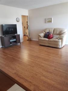 806 Hickory Lane, Bradenton, Florida 34208, Amerika Birleşik Devletleri