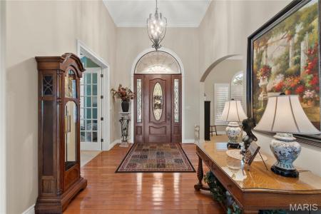 328 S Kathie Drive, Charleston, Missouri 63834, USA