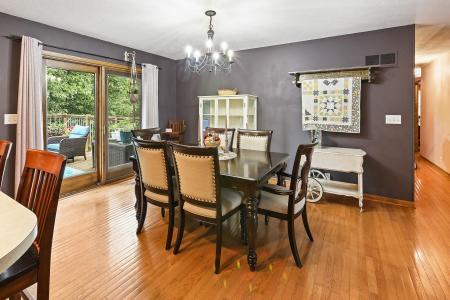 1326 E 7th Street, Pella, Iowa 50219