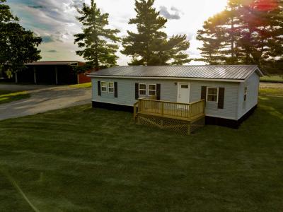 8820 S Lake Pleasant Road, Hillsdale, Michigan 49242, USA