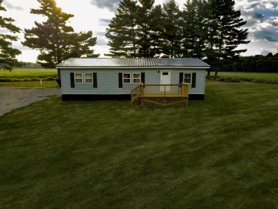 8820 S Lake Pleasant Road, Hillsdale, Michigan 49242, USA