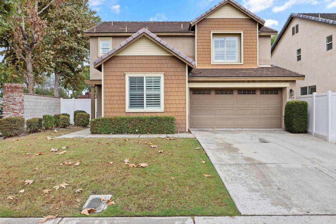 8214 Prentice Hall Drive, Bakersfield, California 93311