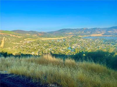 12403 Alta Vista Drive, Clearlake Oaks, Californie 95423, États-Unis