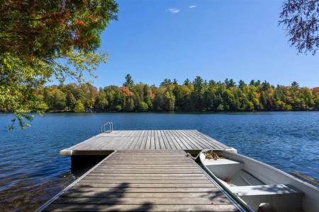 22  Ch. Lakeview E., Austin, קוויבק J0B 1B0, קנדה 