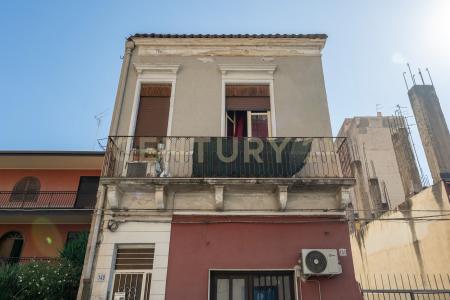 Via Stazzone, Catania, Sicilia 95123, 意大利