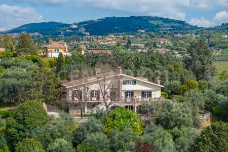 Via di Grotte Maria, Frascati, Lazio 00044, Italy