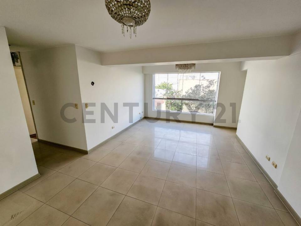 Av. San Borja Norte 1685, Dpto 303 Urb Mariscal Castilla , Lima, Lima 00001, Peru