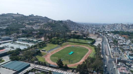 Av. Ingenieros , Lima, Lima 00001, ペルー